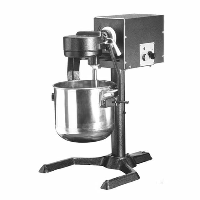 Универсальная кух машина УКМ-07-01 взбивалка с бачком,подставка